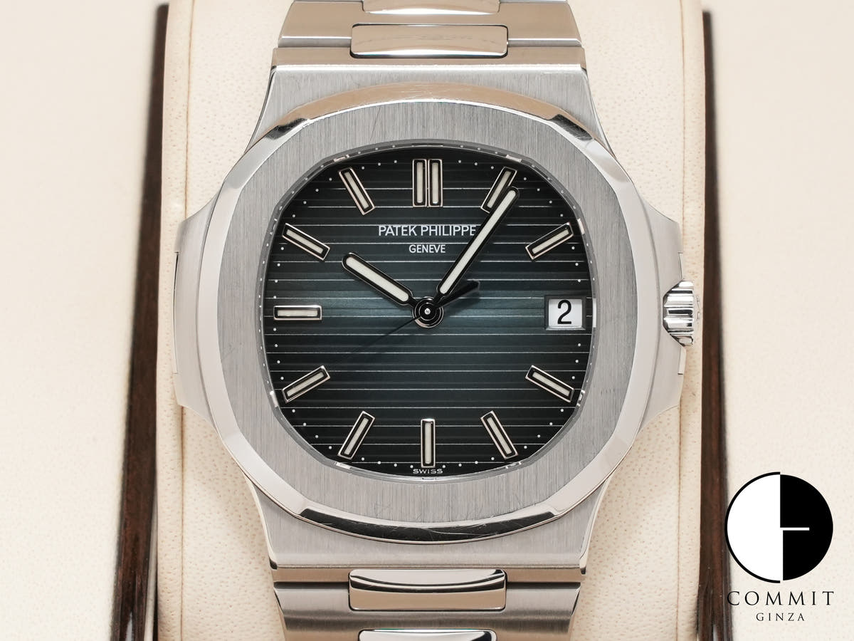パテックフィリップ ノーチラス Ref.5711/1A-010 ステンレススチール ブルー文字盤