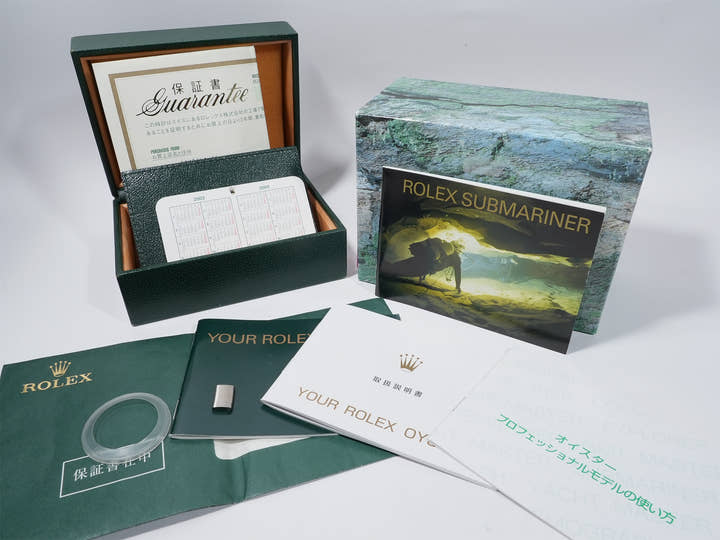 Rolex Submariner Date Ref. 16610LV Stainless Steel Black Dial