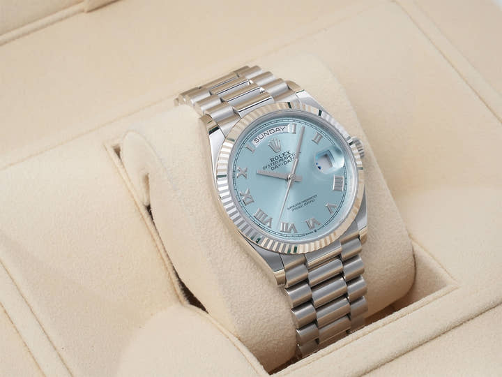 ロレックス デイデイト36 Ref.128236 プラチナ アイスブルー文字盤