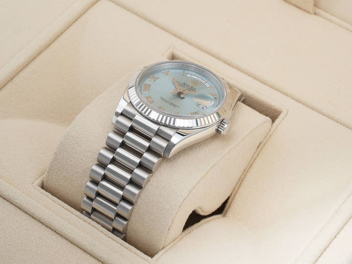 ロレックス デイデイト36 Ref.128236 プラチナ アイスブルー文字盤