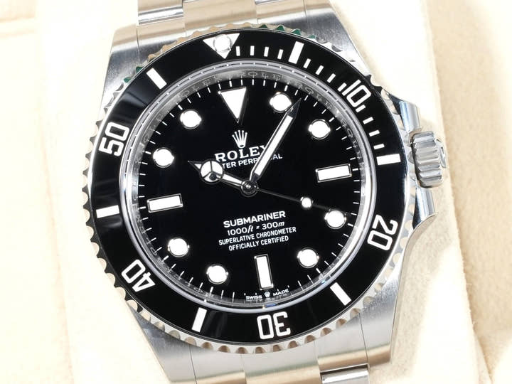 Rolex Submariner No-Date Ref. 124060 Stainless Steel Black Dial
