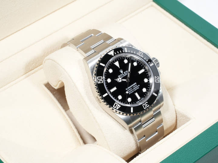 Rolex Submariner No-Date Ref. 124060 Stainless Steel Black Dial