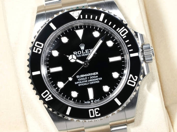 Rolex Submariner No-Date Ref. 124060 Stainless Steel Black Dial