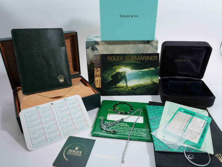 Rolex Submariner Date Ref. 16610 Stainless Steel Black Dial