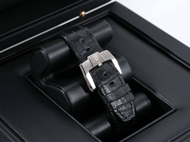 オーデマピゲ CODE 11.59 バイ オーデマ ピゲ Ref.15210CR.OO.A002CR.01 ホワイトゴールド/ピンクゴールド グレーラッカー文字盤