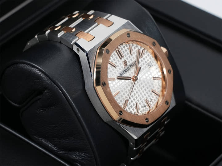 オーデマピゲ ロイヤルオーク Ref.77350SR.OO.1261SR.01 ステンレススチール/ピンクゴールド シルバー文字盤