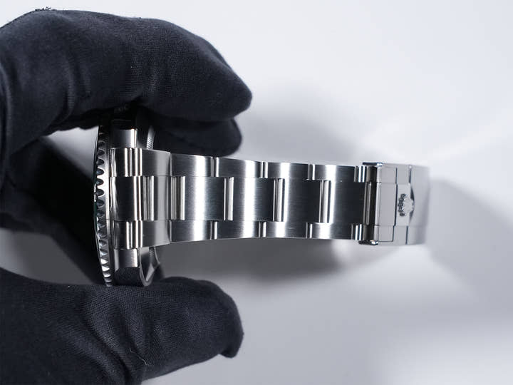 ロレックス サブマリーナー デイト Ref.116610LV ステンレススチール グリーン文字盤