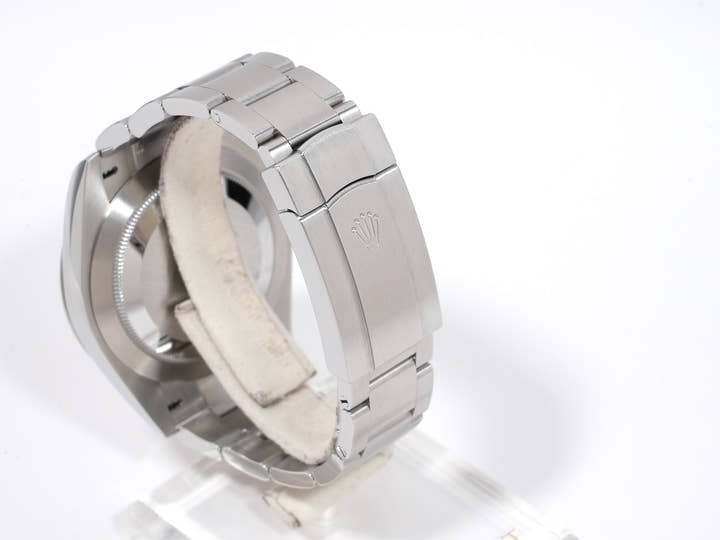 ロレックス オイスターパーペチュアル41 Ref.124300 ステンレススチール コーラルレッド文字盤