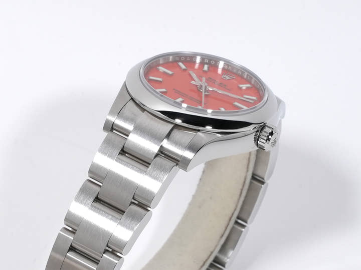 ロレックス オイスターパーペチュアル31 Ref.277200 ステンレススチール コーラルレッド文字盤
