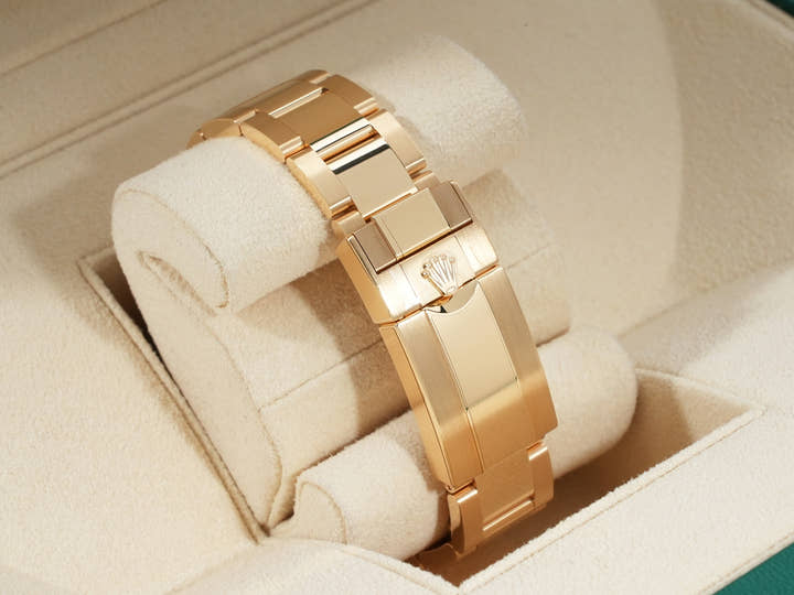 ロレックス デイトナ Ref.126528LN イエローゴールド ブライトブラック文字盤