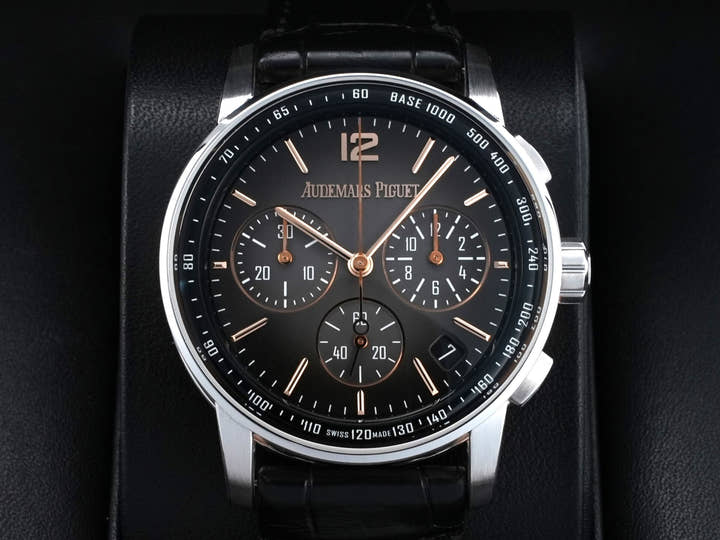 オーデマピゲ CODE 11.59 バイ オーデマ ピゲ クロノグラフ Ref.26393CR.OO.A002CR.01 ピンクゴールド/ホワイトゴールド スモークグレーラッカー文字盤