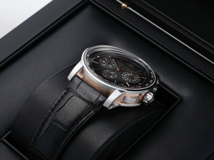 オーデマピゲ CODE 11.59 バイ オーデマ ピゲ クロノグラフ Ref.26393CR.OO.A002CR.01 ピンクゴールド/ホワイトゴールド スモークグレーラッカー文字盤