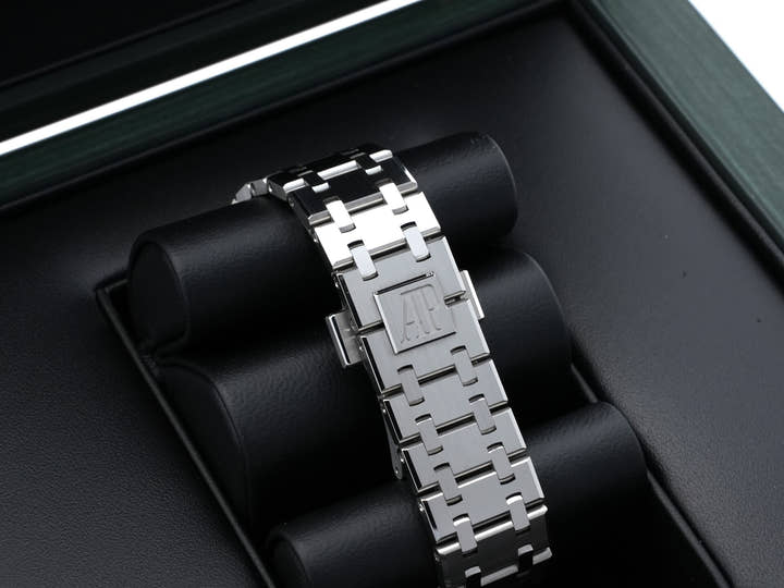 オーデマピゲ ロイヤルオーク Ref.15550ST.OO.1356ST.06 ステンレススチール ナイトブルー文字盤