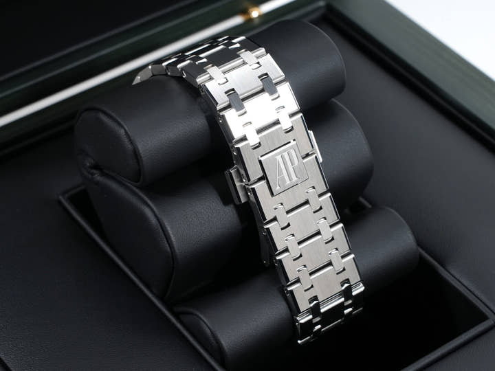 オーデマピゲ ロイヤルオーク 50周年記念 Ref.15550ST.OO.1356ST.03 ステンレススチール グレー文字盤