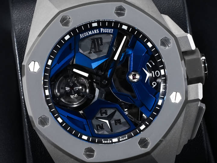 オーデマピゲ ロイヤルオーク コンセプト フライング トゥールビヨン GMT Ref.26589IO.OO.D030CA.01 チタン ブルー文字盤