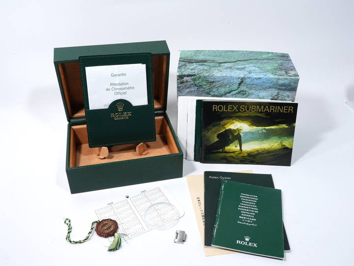 ロレックス サブマリーナー デイト Ref.16610LV ステンレススチール ブラック文字盤