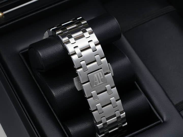 オーデマピゲ ロイヤルオーク オフショア クロノグラフ Ref.26470ST.OO.A027CA.01 ステンレススチール ブルー文字盤