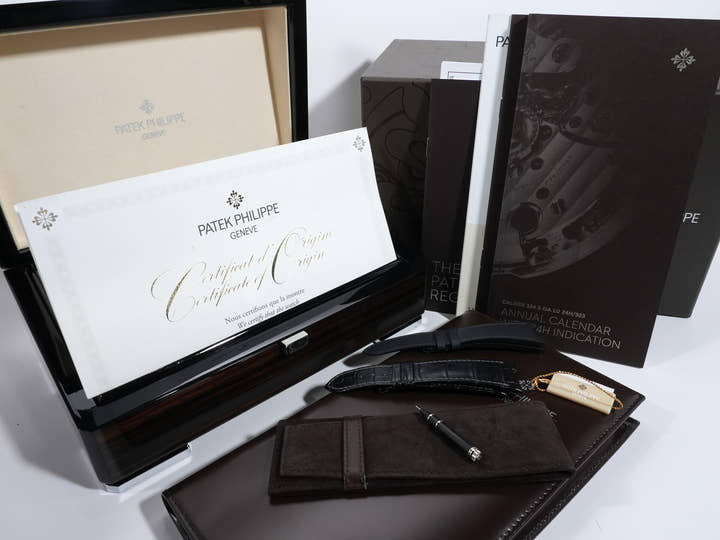 パテックフィリップ ノーチラス アニュアルカレンダー ムーンフェイズ Ref.5726A-001 ステンレススチール ブラック文字盤