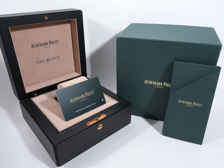 オーデマピゲ ロイヤルオーク Ref.77350CE.OO.1266CE.02.A セラミック レインボータペストリー文字盤