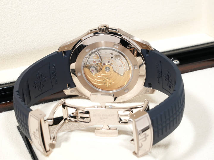パテックフィリップ アクアノート Ref.5168G-001 ホワイトゴールド ミッドナイトブルー文字盤