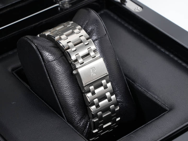 オーデマピゲ ロイヤルオーク オフショア アリンギ Ref.25995IP.OO.1000TI.01 チタン ブラック文字盤