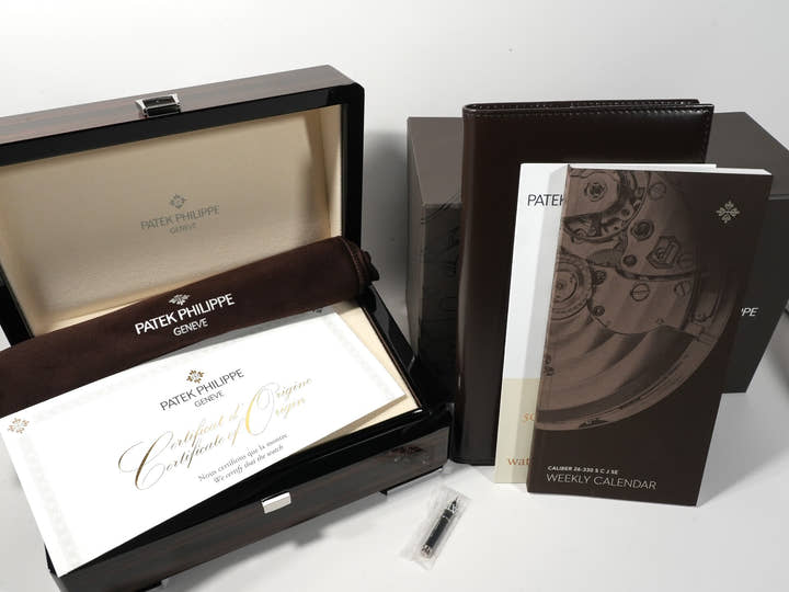 パテックフィリップ カラトラバ ウィークリーカレンダー Ref.5212A-001 ステンレススチール シルバー文字盤