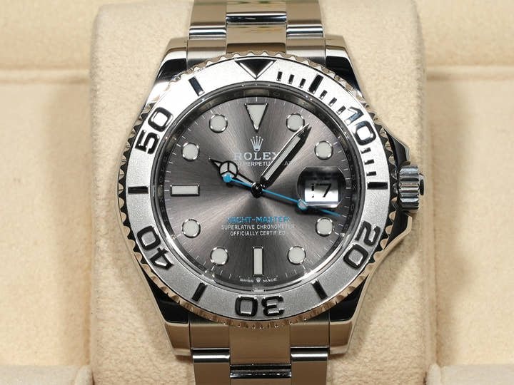 ロレックス ヨットマスター40 Ref.126622 ステンレススチール/プラチナ スレート文字盤