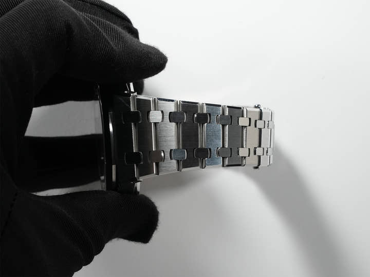 オーデマピゲ ロイヤルオーク クロノグラフ Ref.26331ST.OO.1220ST.03 ステンレススチール シルバー文字盤