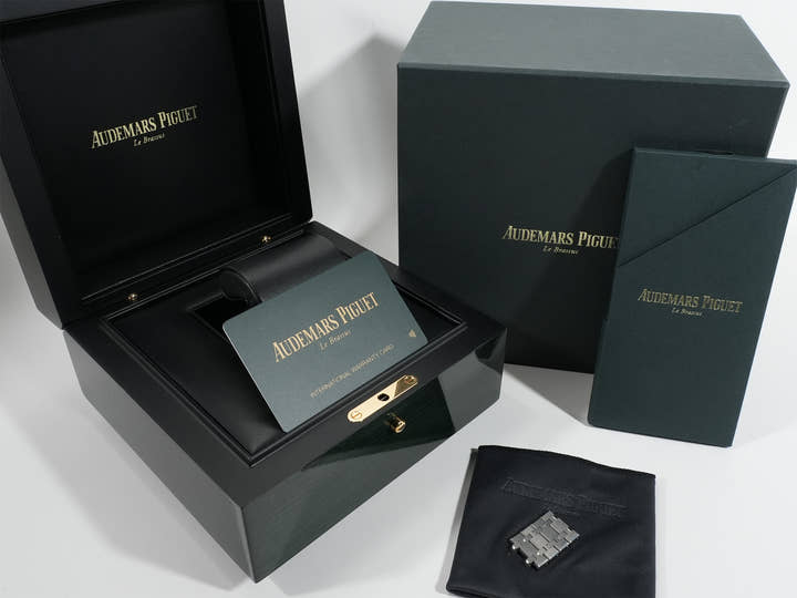 オーデマピゲ ロイヤルオーク クロノグラフ Ref.26331ST.OO.1220ST.03 ステンレススチール シルバー文字盤