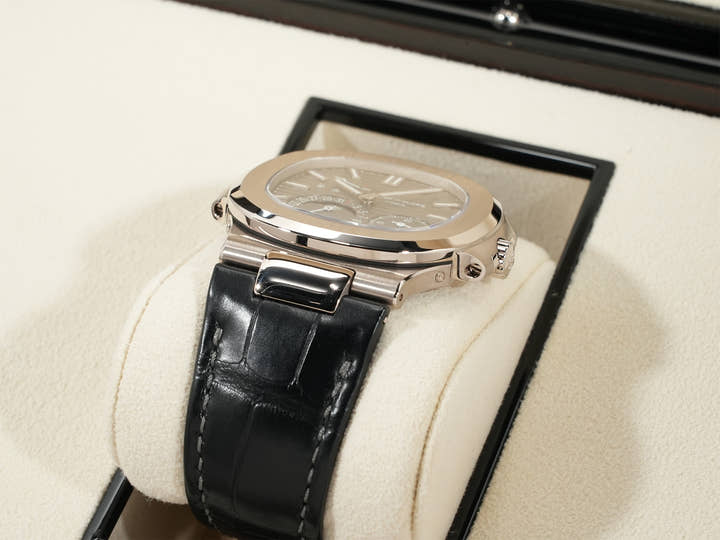 パテックフィリップ ノーチラス プチコンプリケーション Ref.5712G-001 ホワイトゴールド スレート文字盤