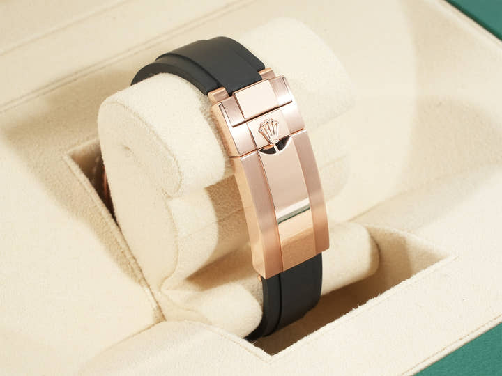 ロレックス ヨットマスター40 Ref.126655 エバーローズゴールド パヴェダイヤモンド文字盤