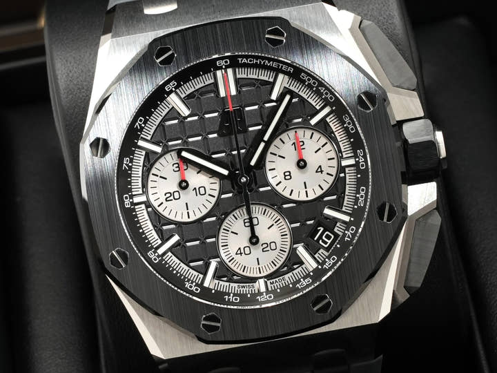 オーデマピゲ ロイヤルオーク オフショア クロノグラフ Ref.26420SO.OO.A002CA.01 ステンレススチール/ブラックセラミック ブラック文字盤