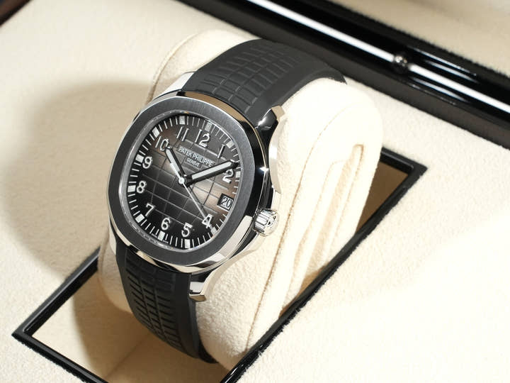 パテックフィリップ アクアノート Ref.5167A-001 ステンレススチール ブラック文字盤