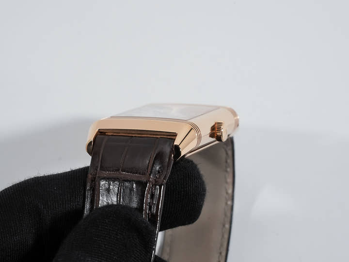 ジャガールクルト グランド レベルソ Ref.Q3732520 シルバー文字盤 中古 js3eijy9