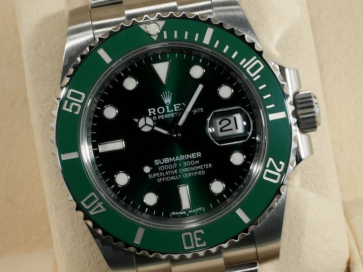 ロレックス サブマリーナー デイト Ref.116610LV ステンレススチール グリーン文字盤