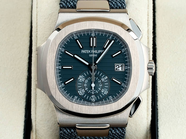 パテックフィリップ ノーチラス クロノグラフ Ref.5980/60G-001 ホワイトゴールド ブルーグレー オパーリン文字盤