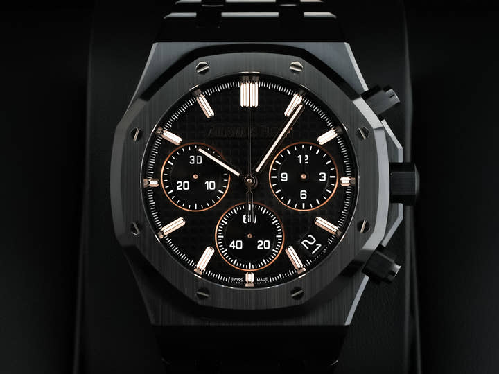 オーデマピゲ ロイヤルオーク クロノグラフ 50周年記念 Ref.26240CE.OO.1225CE.01 ブラックセラミック ブラック文字盤