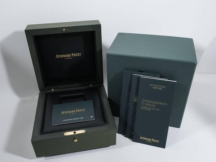 オーデマピゲ ロイヤルオーク クロノグラフ 50周年記念 Ref.26240CE.OO.1225CE.01 ブラックセラミック ブラック文字盤