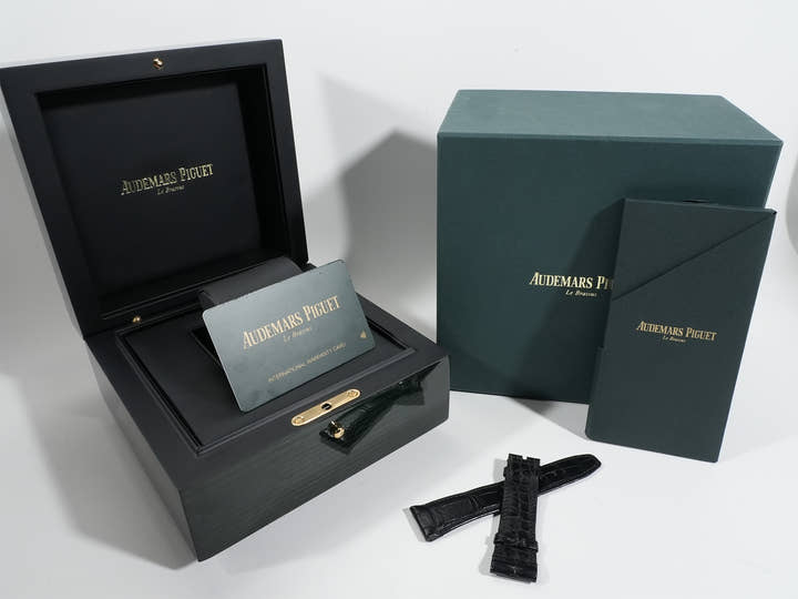 オーデマピゲ CODE 11.59 バイ オーデマ ピゲ Ref.15210OR.OO.A002CR.01 ピンクゴールド ブラック文字盤