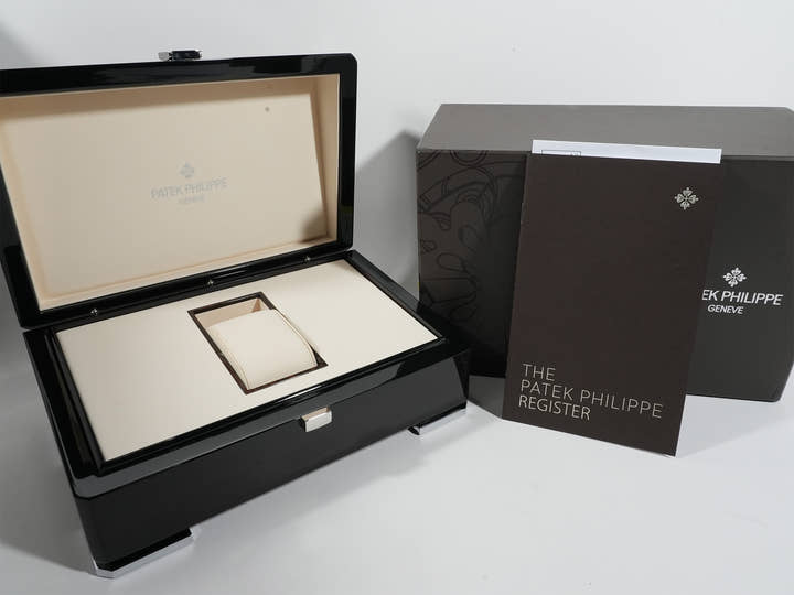 パテックフィリップ ノーチラス クロノグラフ Ref.5980/1A-001 ステンレススチール ブルー文字盤