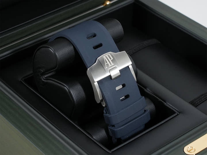 オーデマピゲ ロイヤルオーク オフショア ダイバー Ref.15720ST.OO.A027CA.01 ステンレススチール ブルー文字盤