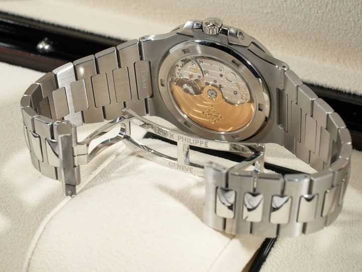 パテックフィリップ ノーチラス Ref.5711/1A-010 ステンレススチール ブルー文字盤