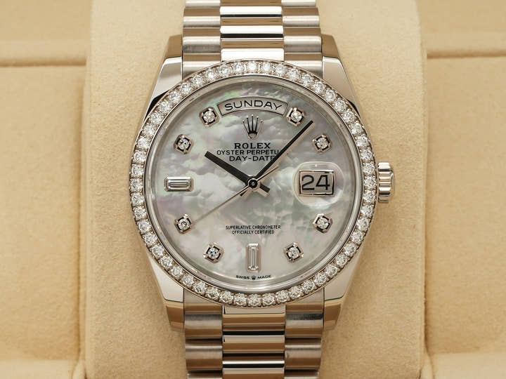 ロレックス デイデイト Ref.128349RBR ホワイトゴールド ホワイトシェルx10Pダイヤ文字盤