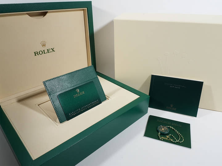 ロレックス デイデイト40 Ref.228349RBR ホワイトゴールド メテオライト文字盤