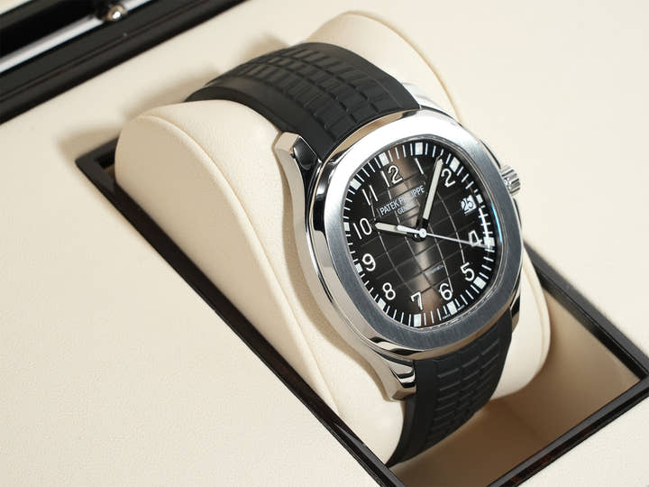 パテックフィリップ アクアノート TIFFANY&CO. Ref.5167A-001 ステンレススチール ブラック文字盤