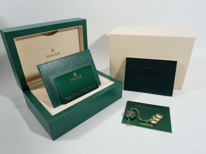 ロレックス エクスプローラー36 Ref.124273 ステンレススチール/イエローゴールド ブラック文字盤