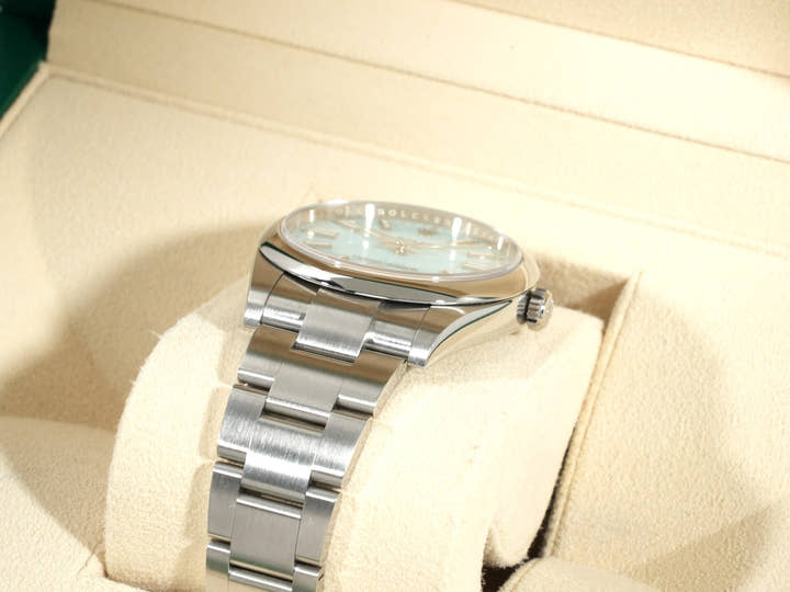 ロレックス オイスターパーペチュアル41 Ref.124300 ステンレススチール ターコイズ文字盤