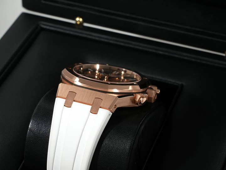 オーデマピゲ ロイヤルオーク クロノグラフ Ref.26331OR.OO.D821CR.01 ピンクゴールド ブラウン文字盤