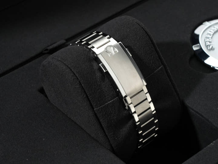 オメガ スピードマスター キャリバー321 クロノグラフ 39.7MM Ref.311.30.40.30.01.001 SS ブラック文字盤 極美品 o94mo9d6