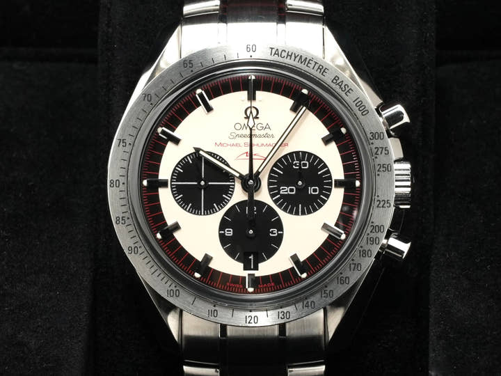 オメガ スピードマスター シューマッハ レジェンド Ref.3853.32 アイボリー×ブラック文字盤 中古 rso35hti